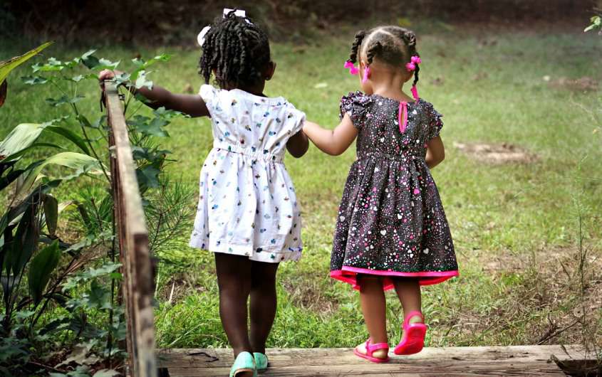 Childhood, Best friends, Psychology, Holding hands